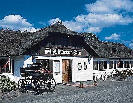 St. Binderup Kro Store Binderup Ngoại thất bức ảnh